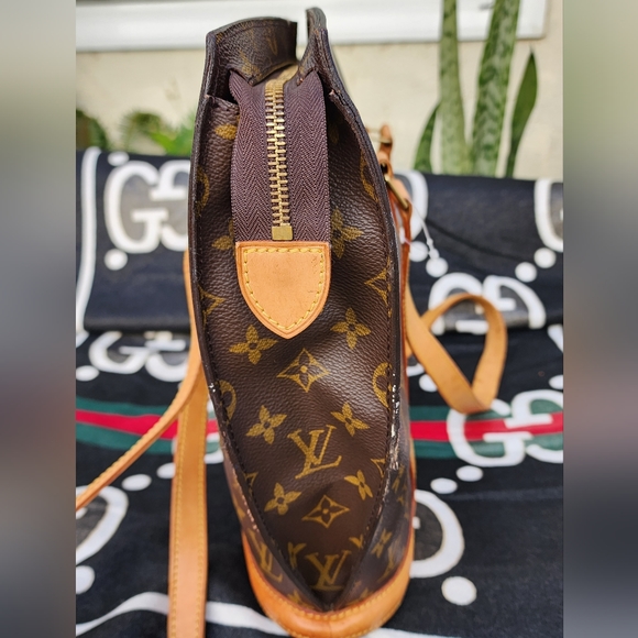 Authentic Louis Vuitton Babylone tote bag - Picture 5 of 17